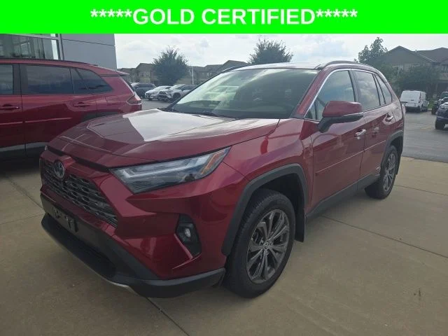 2023 Toyota RAV4 Limited - Photo 3