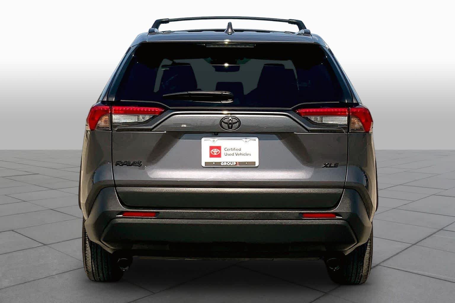 Certified Used 2025 Magnetic Gray Metallic Toyota XLE image 5