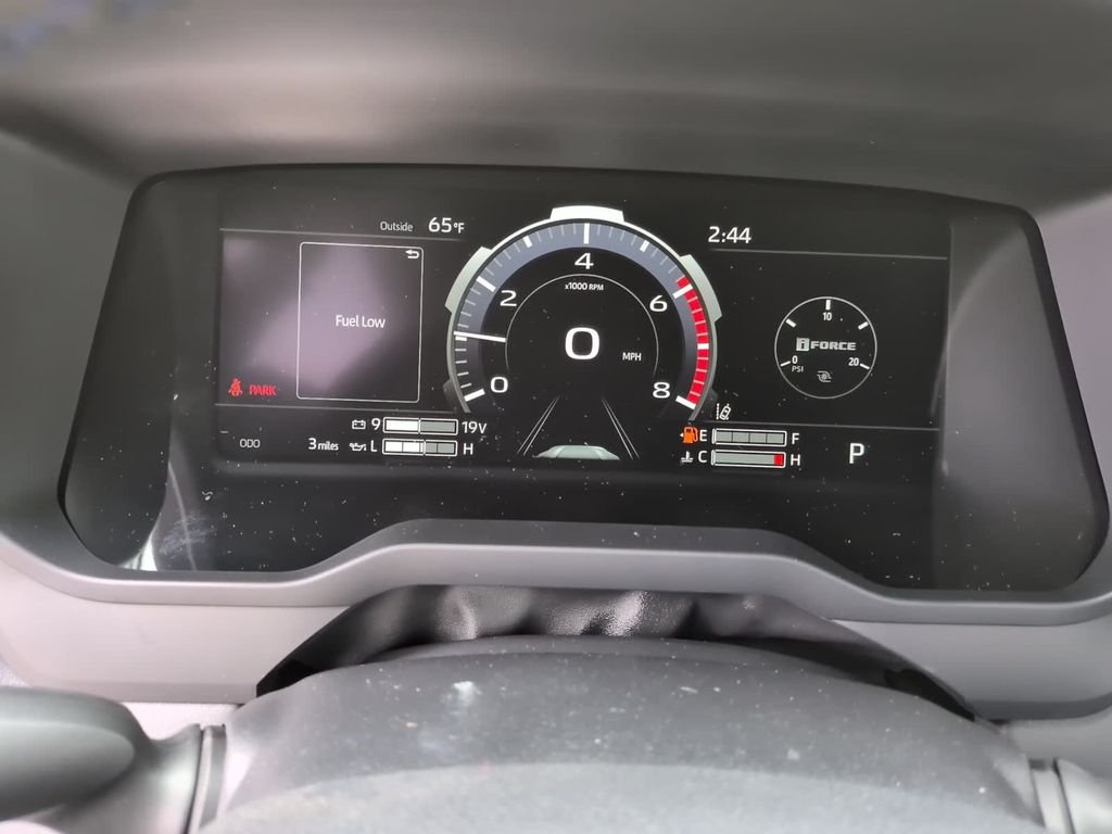 New 2026 Magnetic Gray Metallic Toyota  Platinum image 18