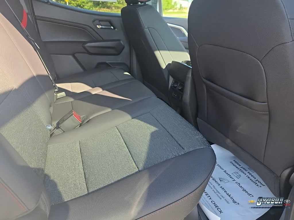 2026 Chevrolet Colorado Z71 - Photo 23