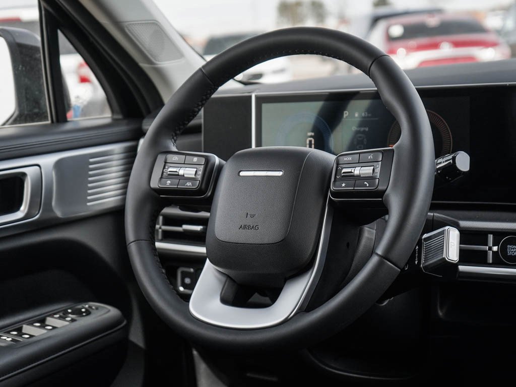 New 2026 Phantom Black Hyundai SEL AWD image 16