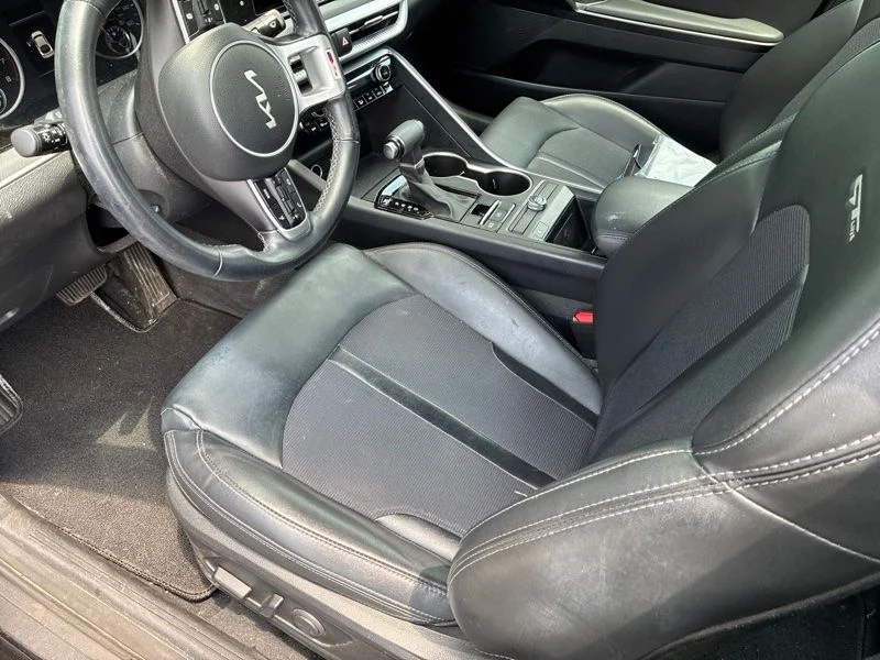 Used 2022 Black Kia GT-Line image 3