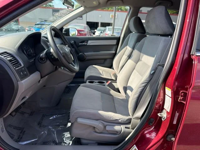 Used 2011 Red Honda SE image 13