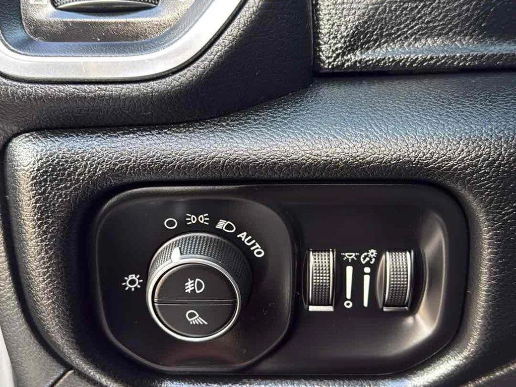 2022 RAM Ram 1500 Pickup Laramie - Photo 22