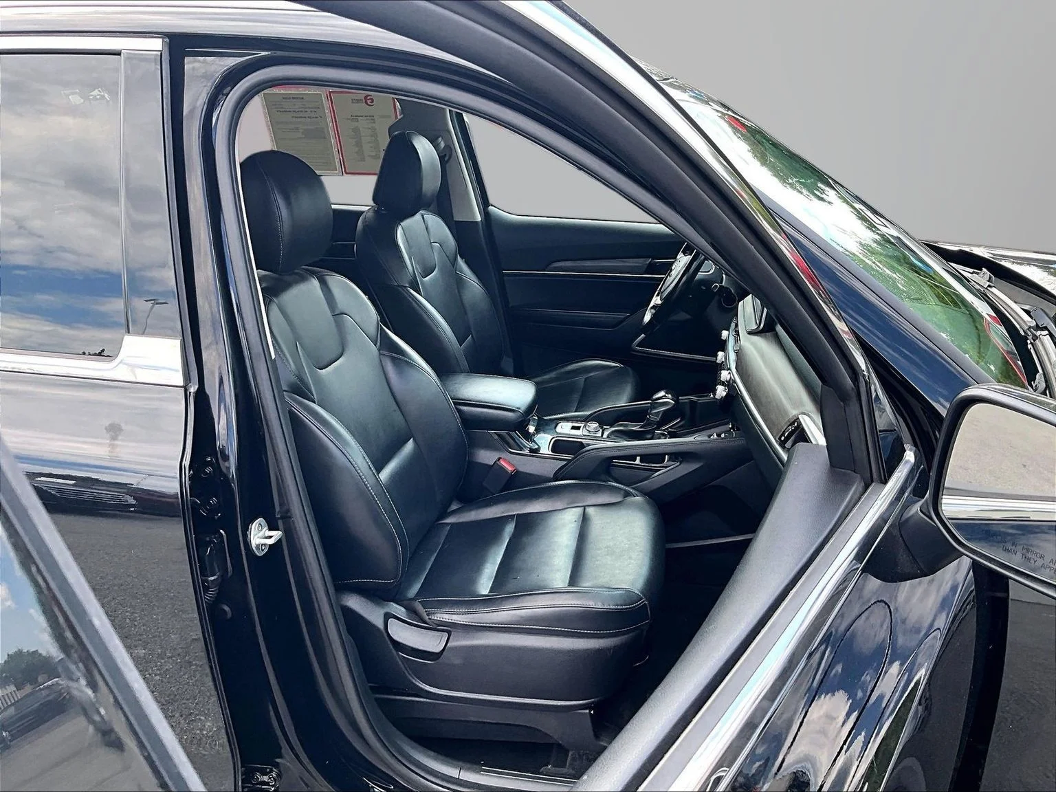 Used 2020 Black Kia EX image 8