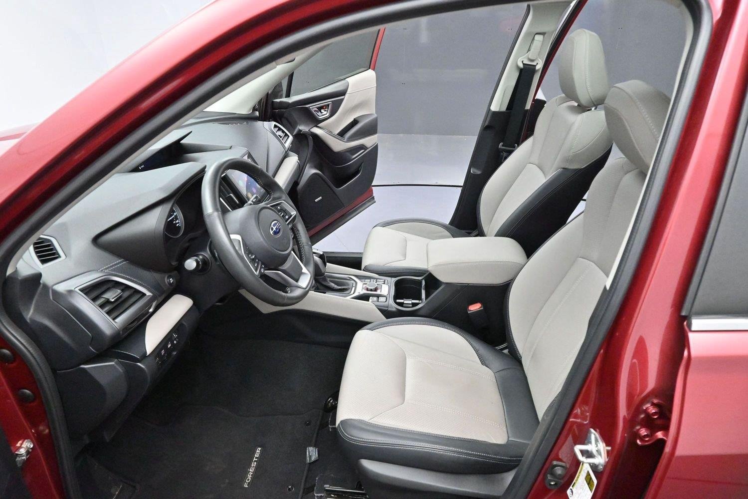 Used 2023 Crimson Red Pearl Subaru Limited image 11