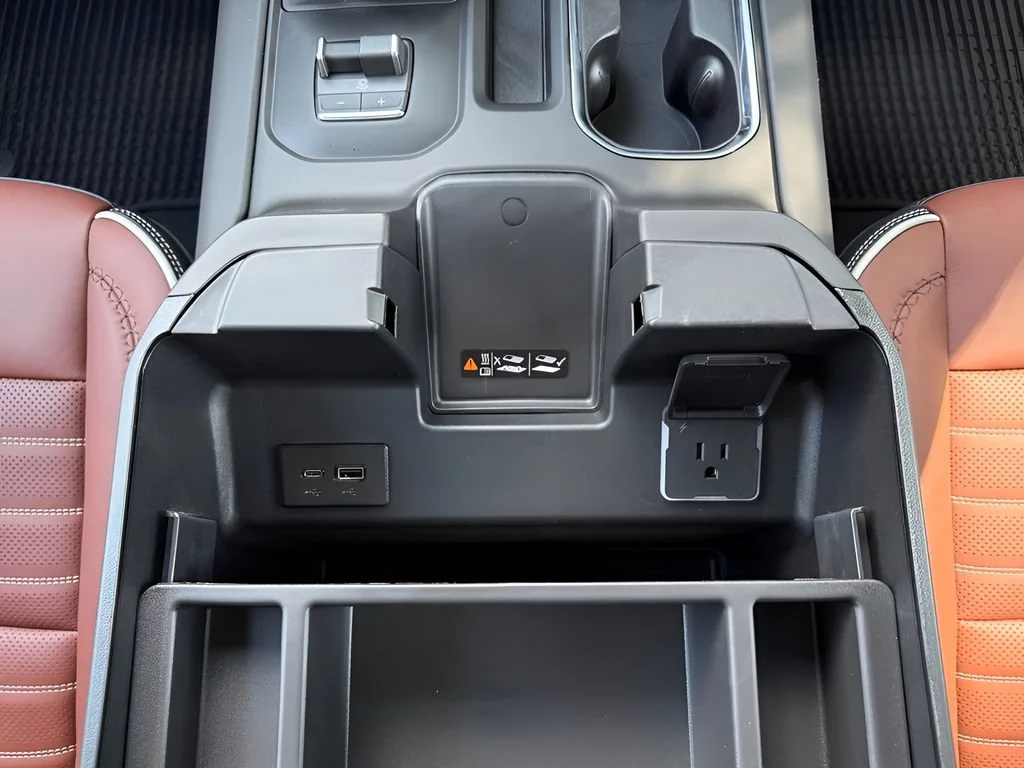 New 2026 Coastal Dune GMC Denali Ultimate image 24