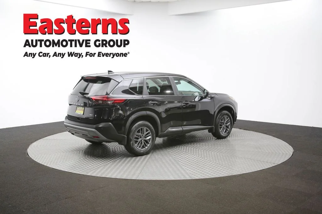 Used 2023 Black Nissan S image 40