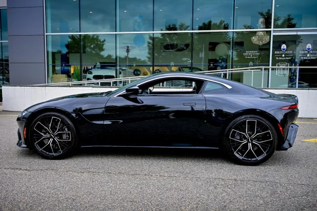 Used 2022 Jet Black Aston Martin  image 8
