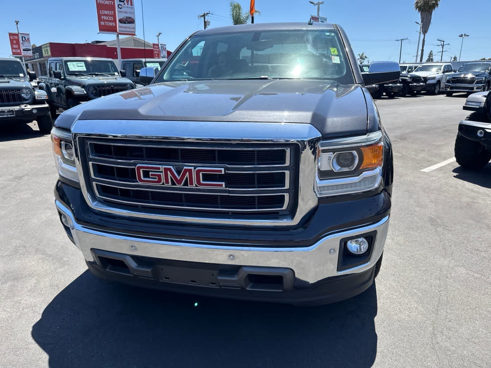 Used 2014 Iridium Metallic GMC SLT image 4