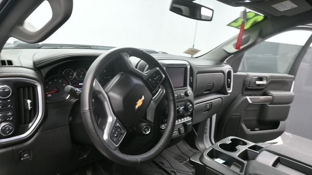 Used 2022 White Chevrolet LTZ image 15