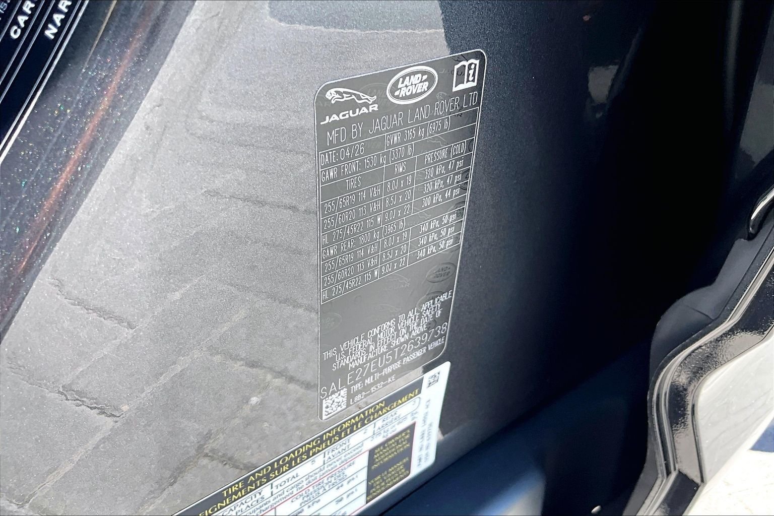 New 2026 Carpathian Grey Land Rover X-Dynamic SE image 13