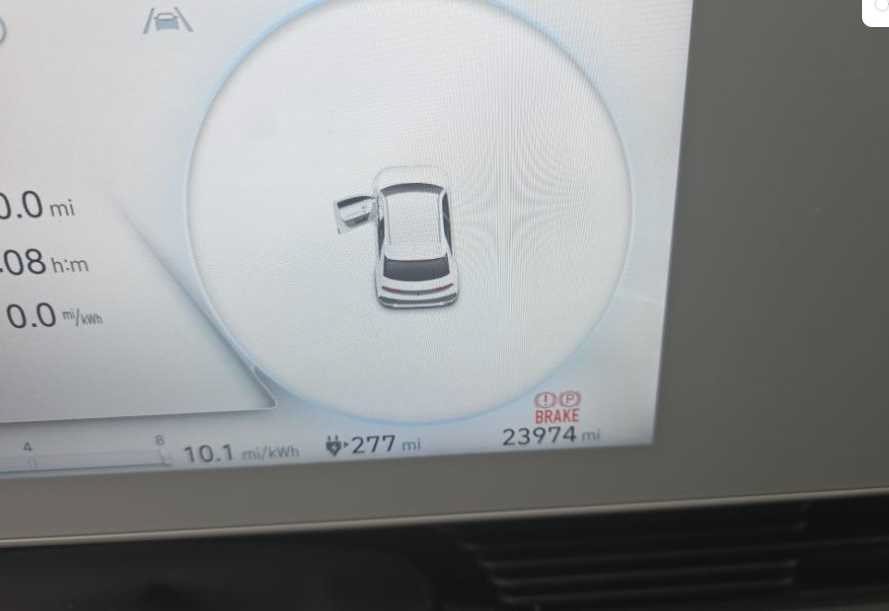 Used 2024 Abyss Black Hyundai SEL image 12