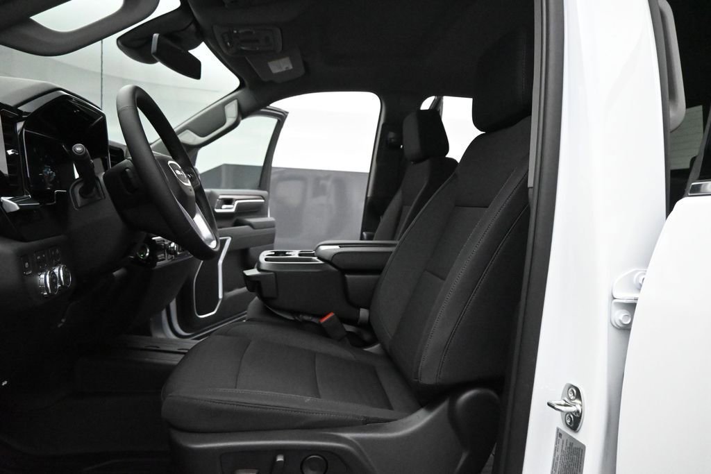 2026 GMC Sierra 3500HD SLE - Photo 10