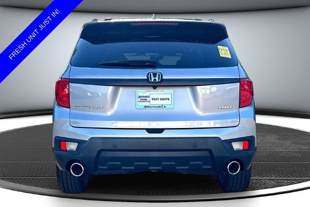 Used 2023 Gray Honda EX-L image 6