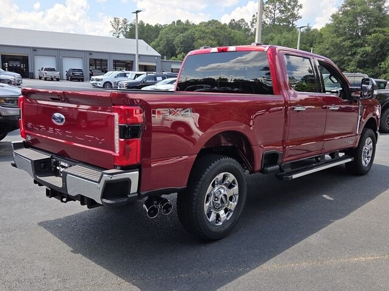 New 2026 Ruby Red Metallic Tinted Clearcoat Ford F-250® Lariat® image 14