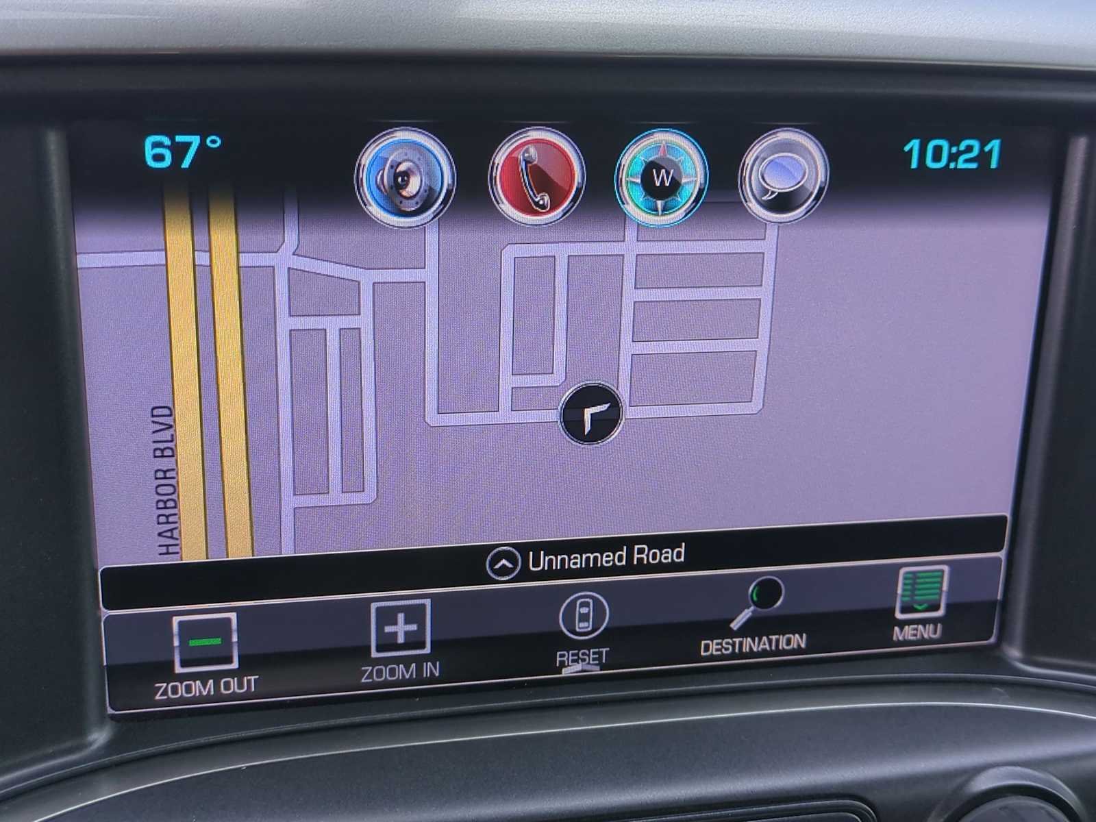 Used 2016 SILVER ICE METALLIC Chevrolet LT image 19