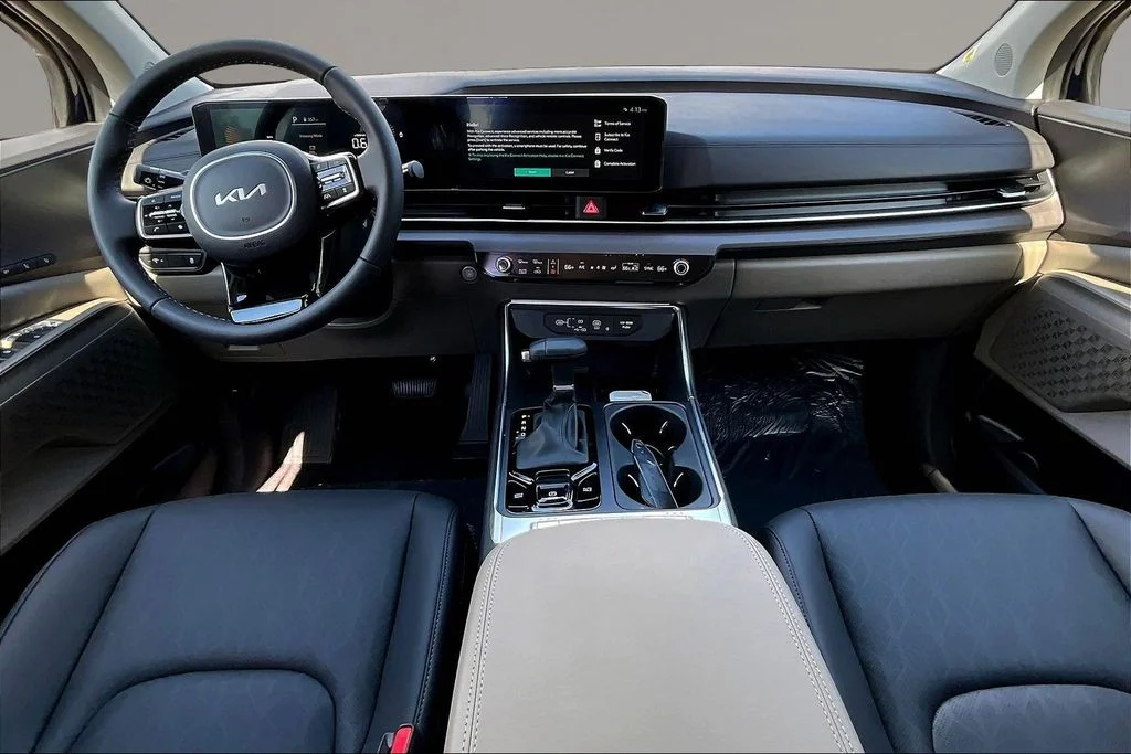 New 2026 Deep Chroma Blue Kia EX image 5