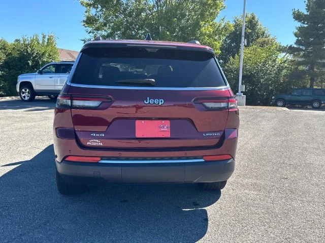 Used 2023 Red Jeep Limited image 6