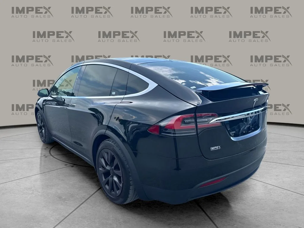 Used 2020 Black Tesla Long Range image 2