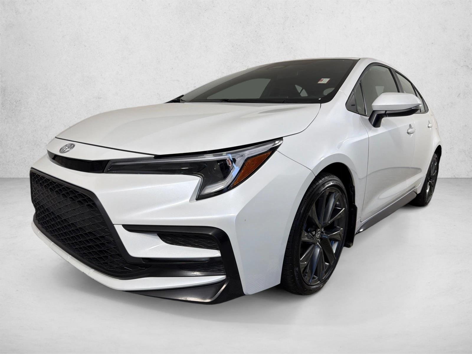 Certified Used 2025 Wind Chill Pearl Toyota SE image 7