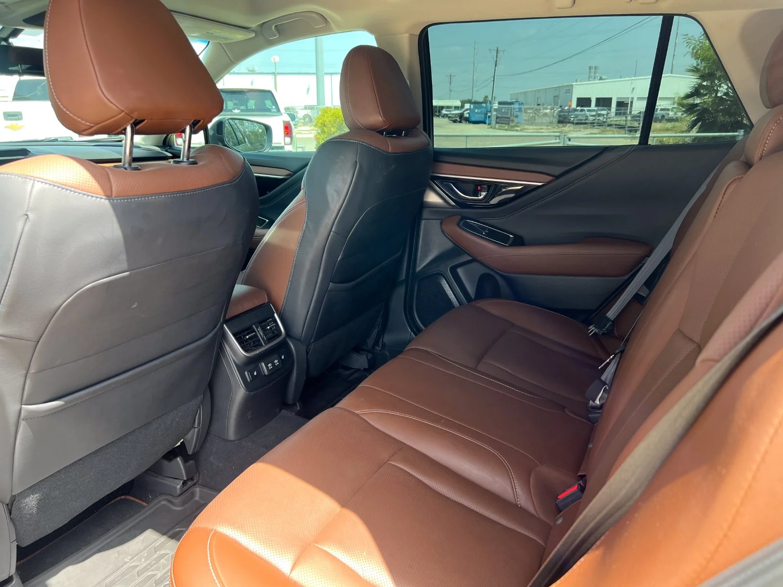 Used 2022 Gray Subaru Touring image 18