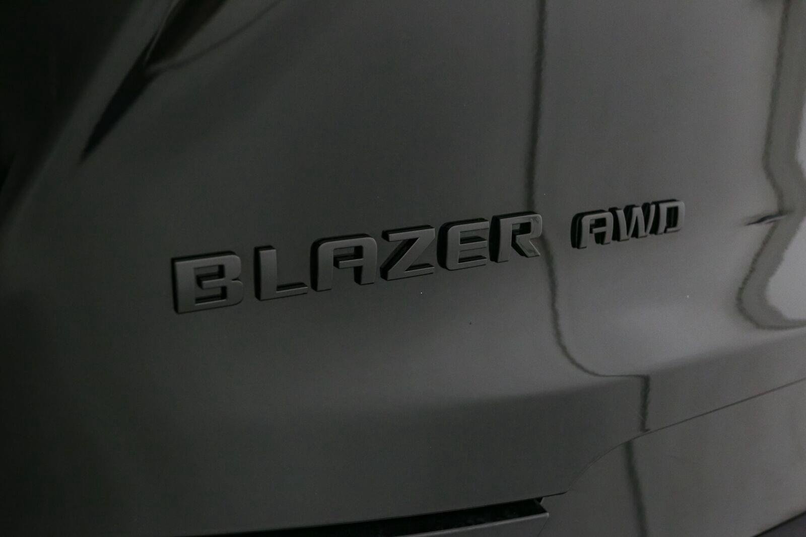 Used 2023 Black Chevrolet RS image 11
