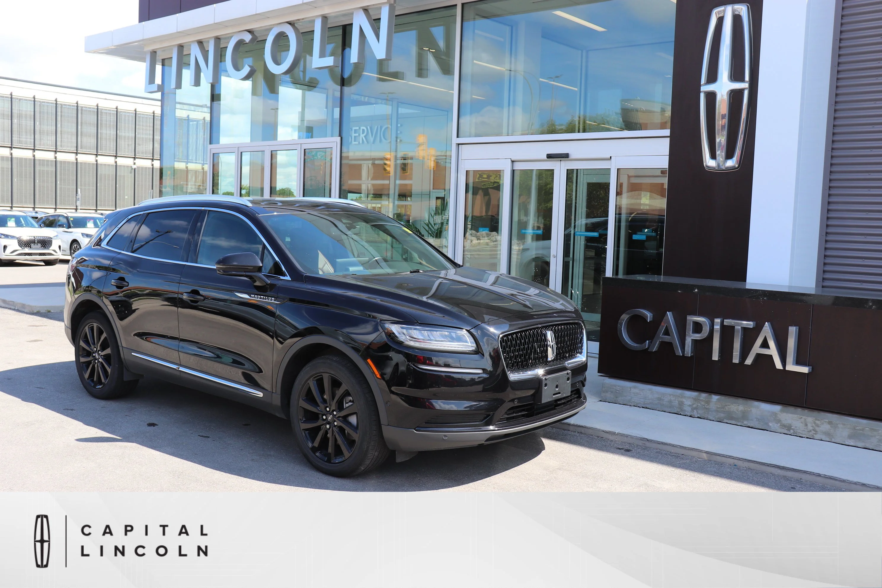 Used 2023 Black Lincoln Reserve image 1