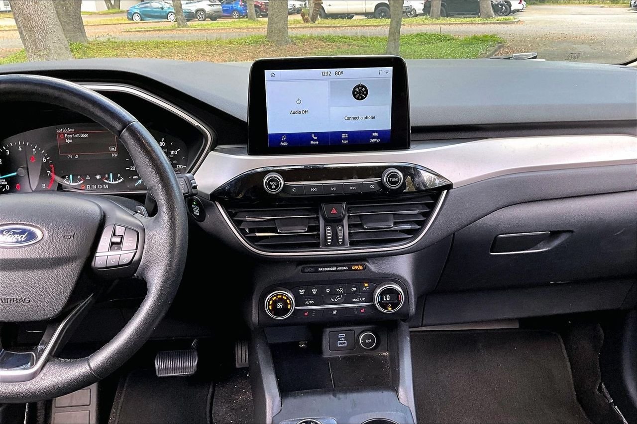 Used 2020 Gray Ford SEL image 9