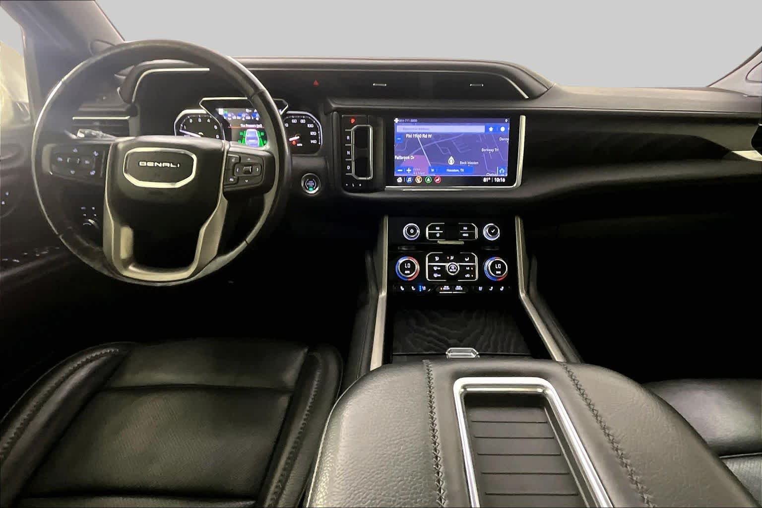 Used 2021 White Frost Tricoat GMC Denali image 15