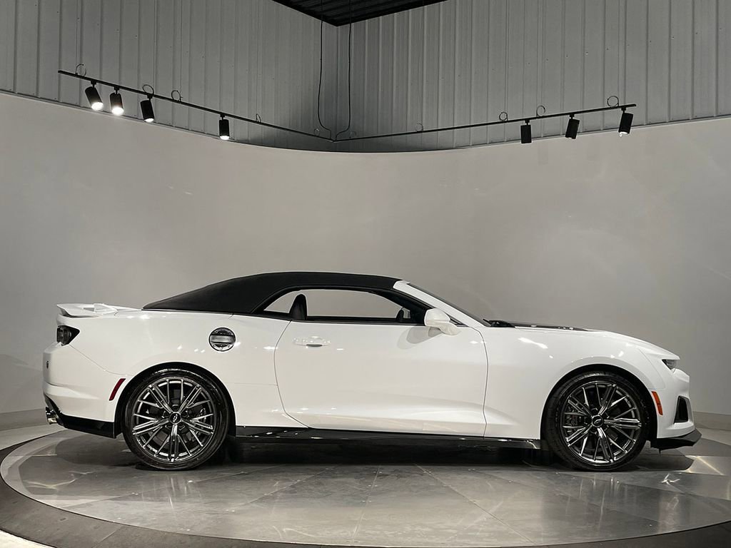 Used 2023 Summit White Chevrolet ZL1 image 80