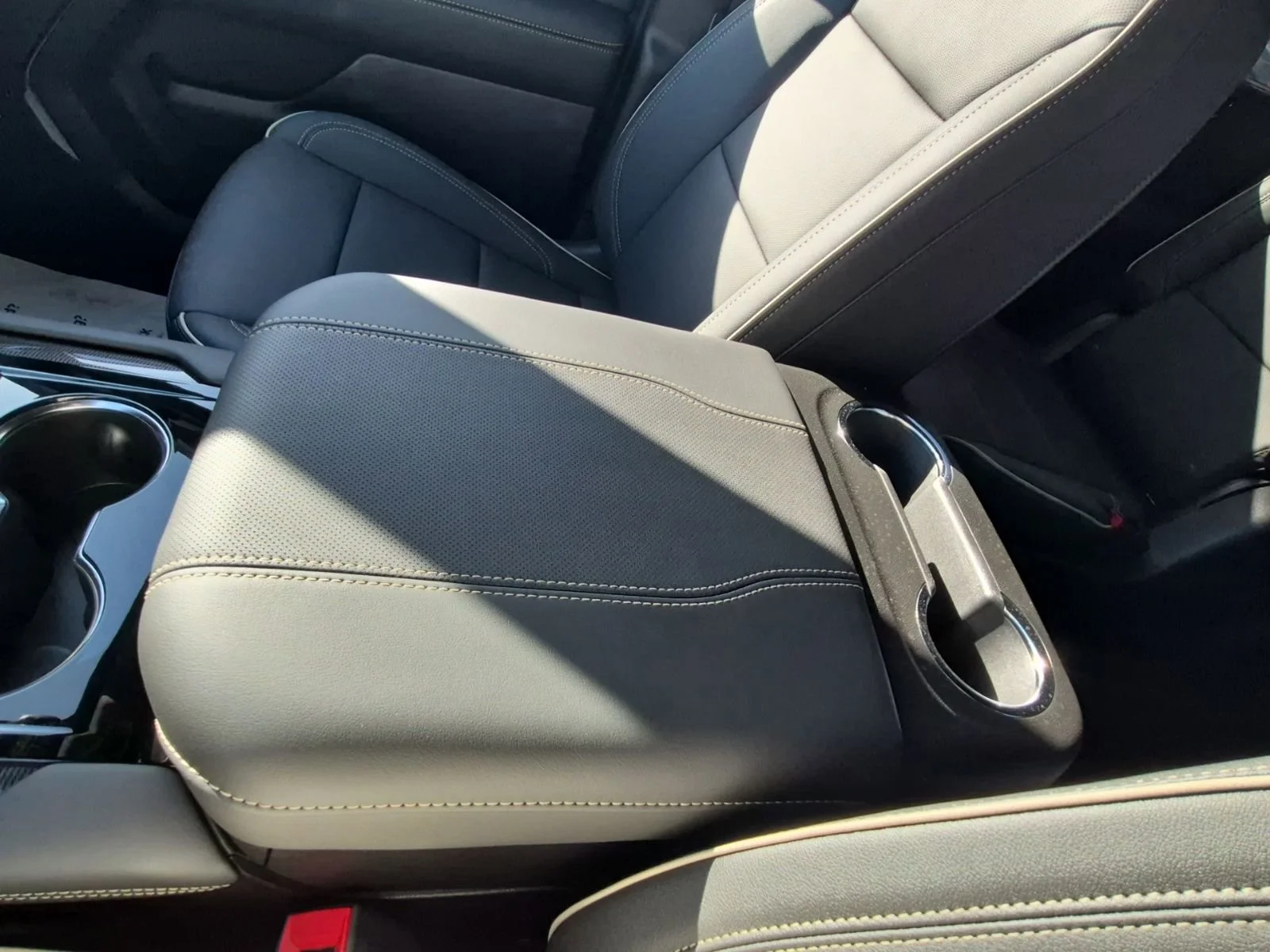 2026 GMC Yukon XL Elevation - Photo 26