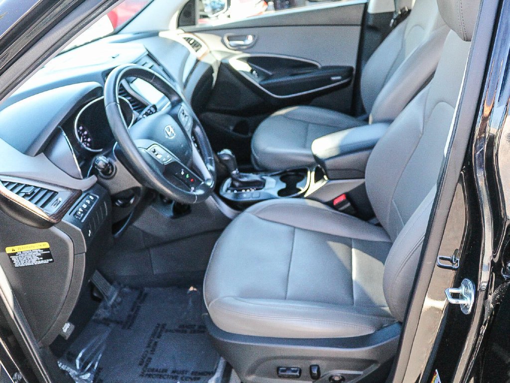 Used 2017 Black Hyundai 2.4 Base image 18