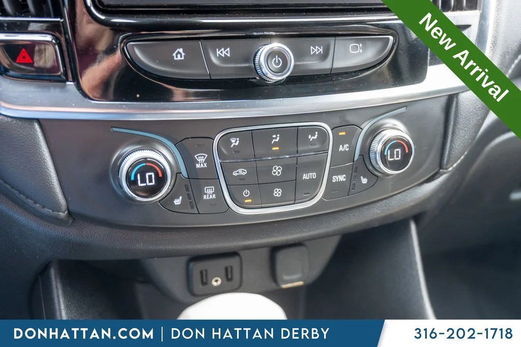 Used 2023 Gray Chevrolet LT image 11