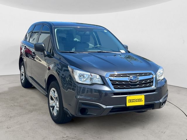 Used 2018 Dark Gray Metallic Subaru 2.5i image 7