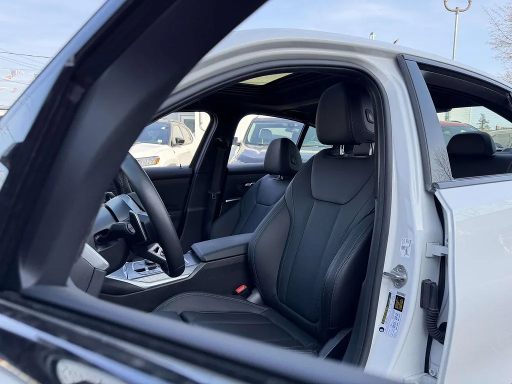 Used 2026 White BMW M340i image 21
