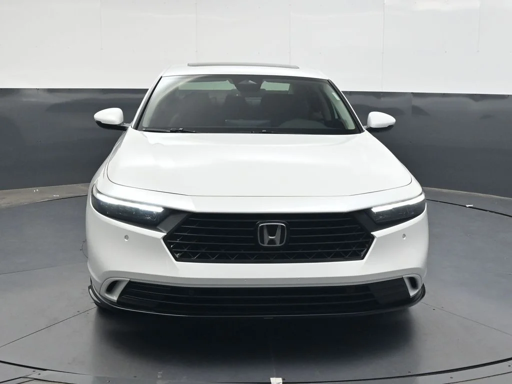 New 2026 Platinum White Pearl Honda EX-L image 9