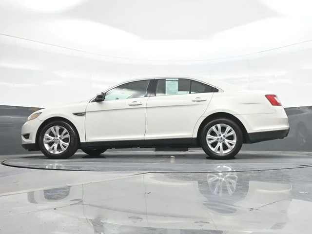 Used 2010  Ford SEL image 20