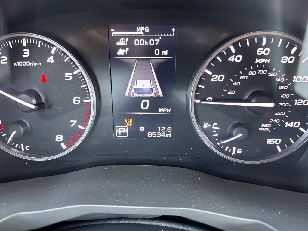 Used 2025  Subaru Premium image 13