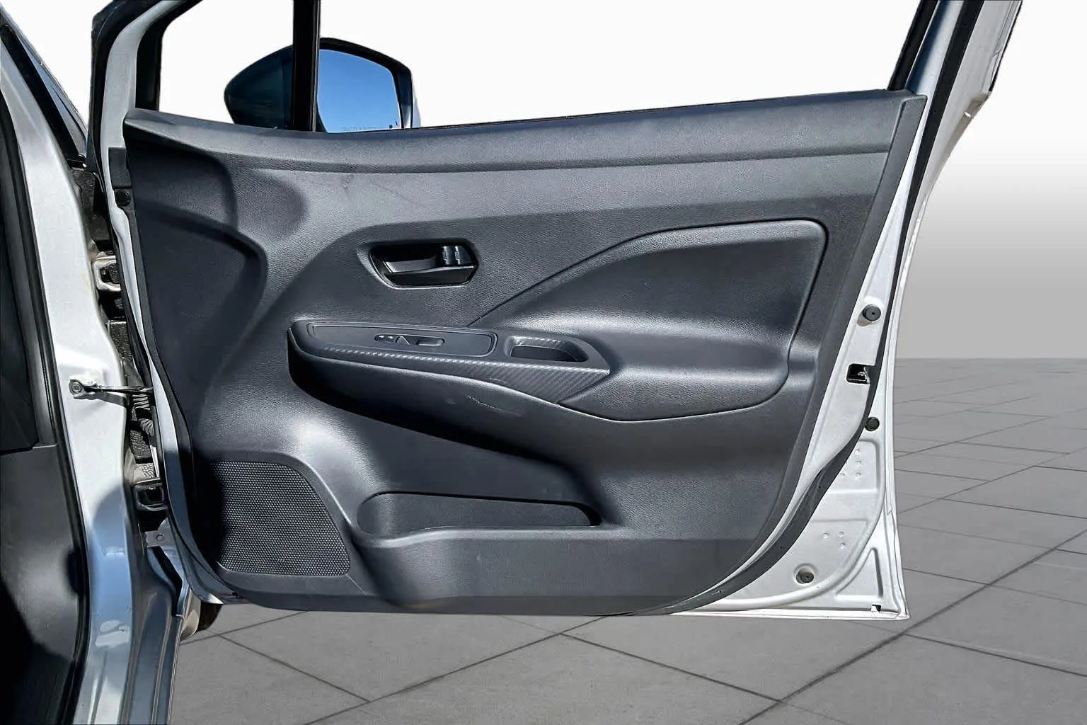 Certified Used 2025 Brilliant Silver Metallic Nissan S image 25