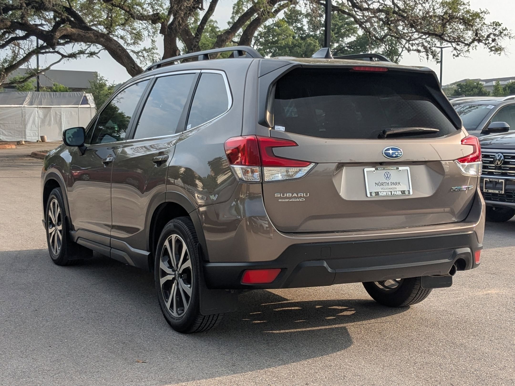 Used 2024 Brilliant Bronze Metallic Subaru Limited image 5