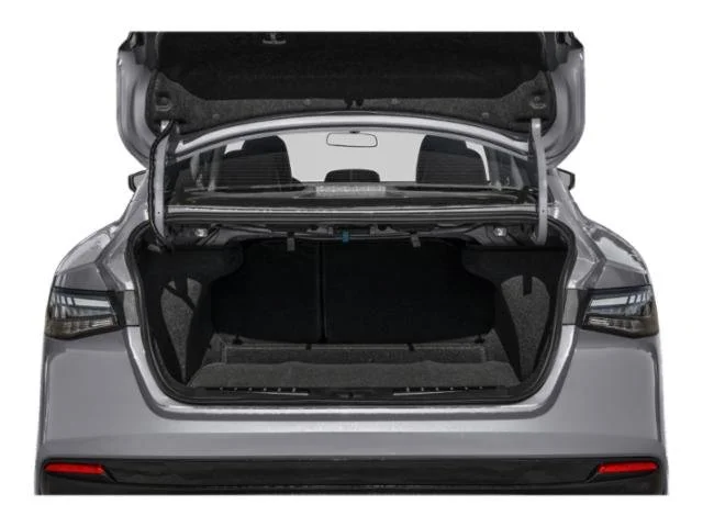New 2026 Atlantic Gray Metallic / Super Black Two-tone Nissan SR image 13