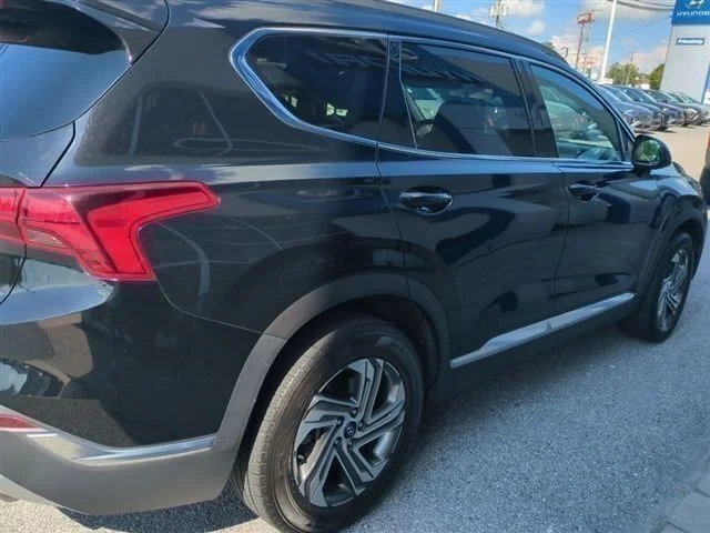 Used 2022 Black Hyundai SEL image 2