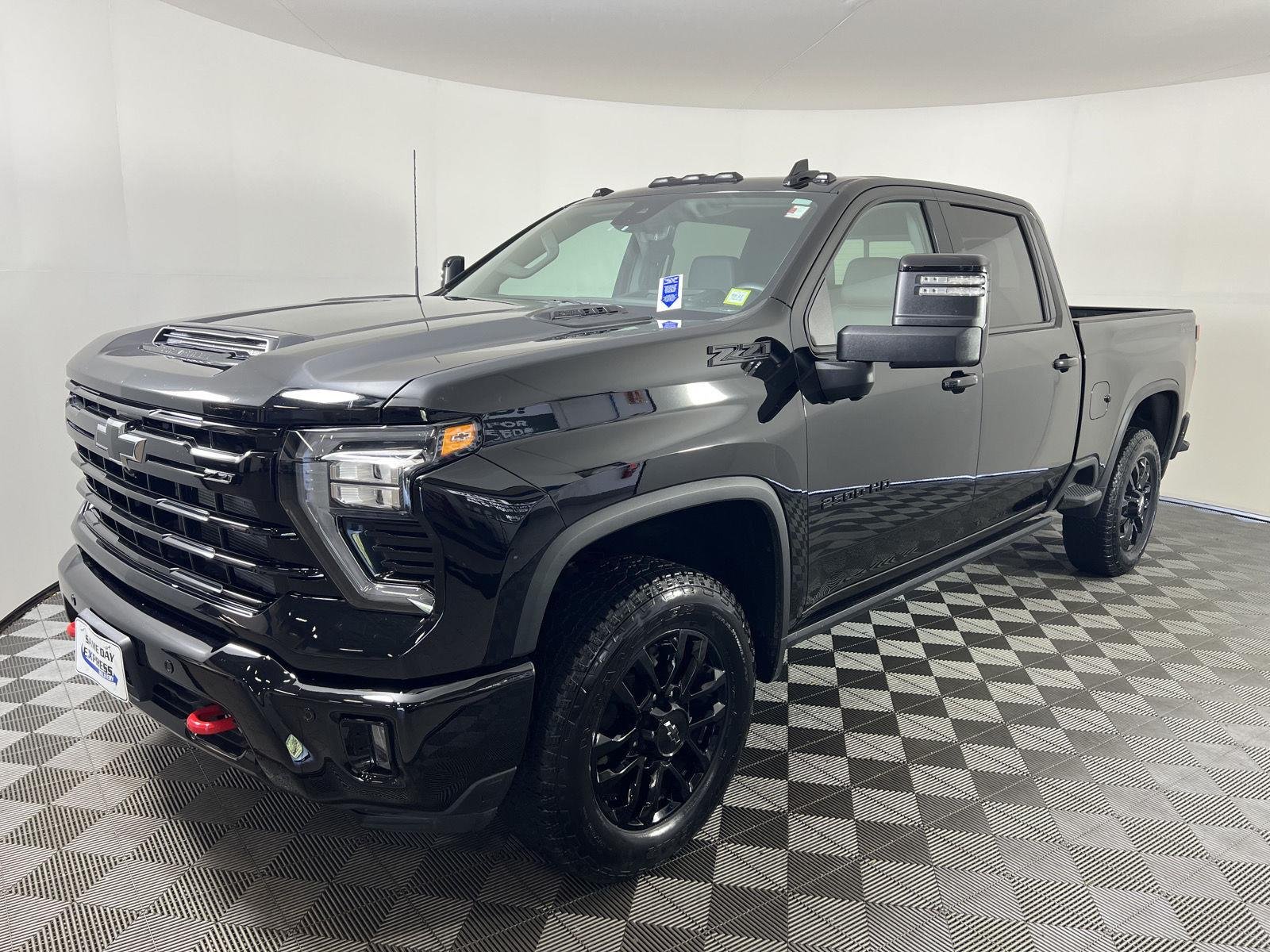 Used 2026 Black Chevrolet LTZ image 30