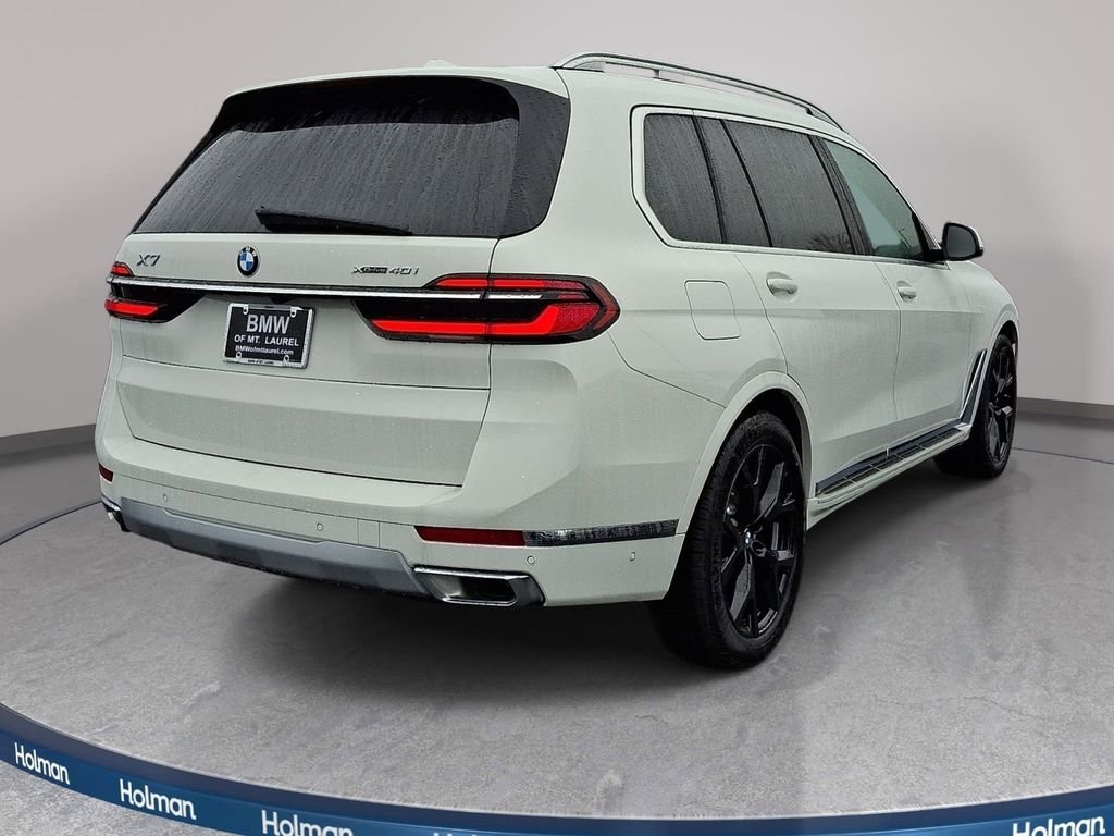 New 2026 Alpine White BMW xDrive40i image 4