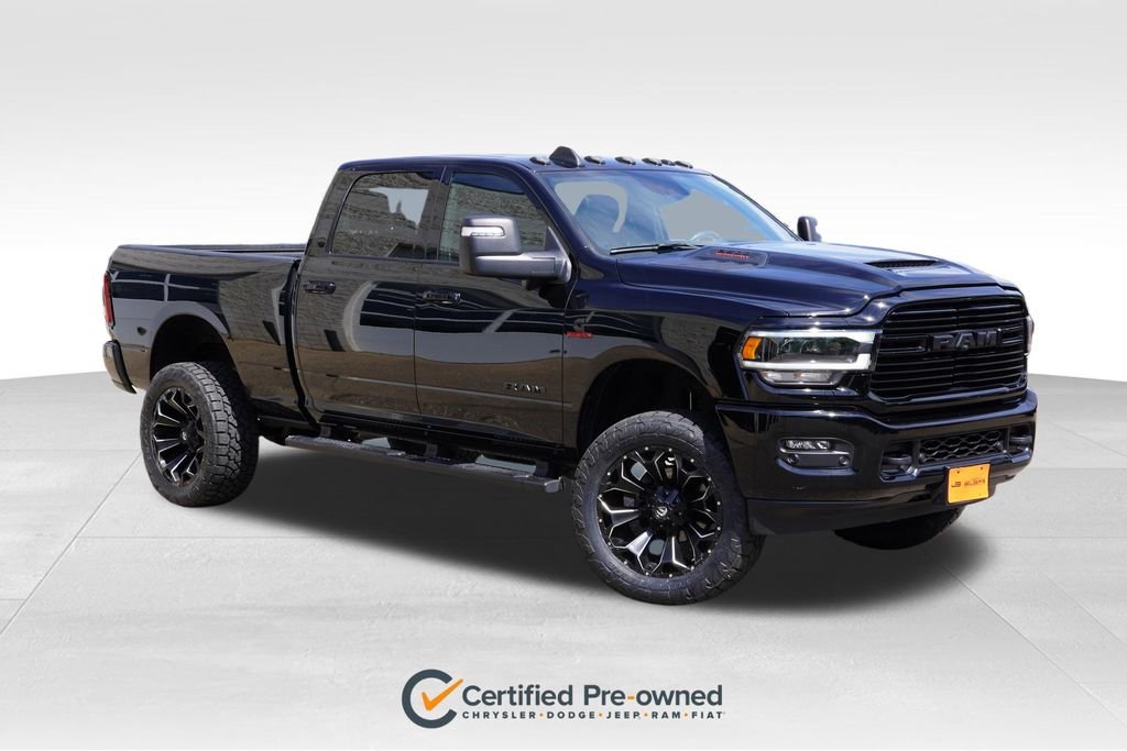 2024 RAM 3500 Laramie 4X4 Crew Cab SWB's photo
