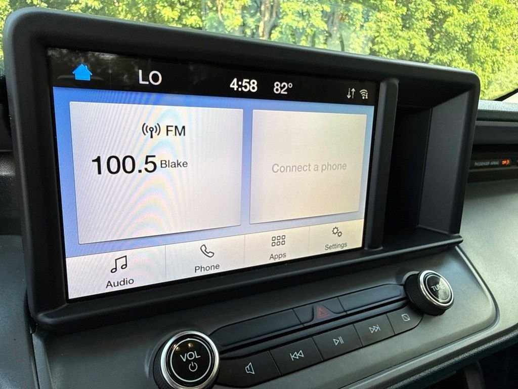 Used 2024 White Ford XL image 27