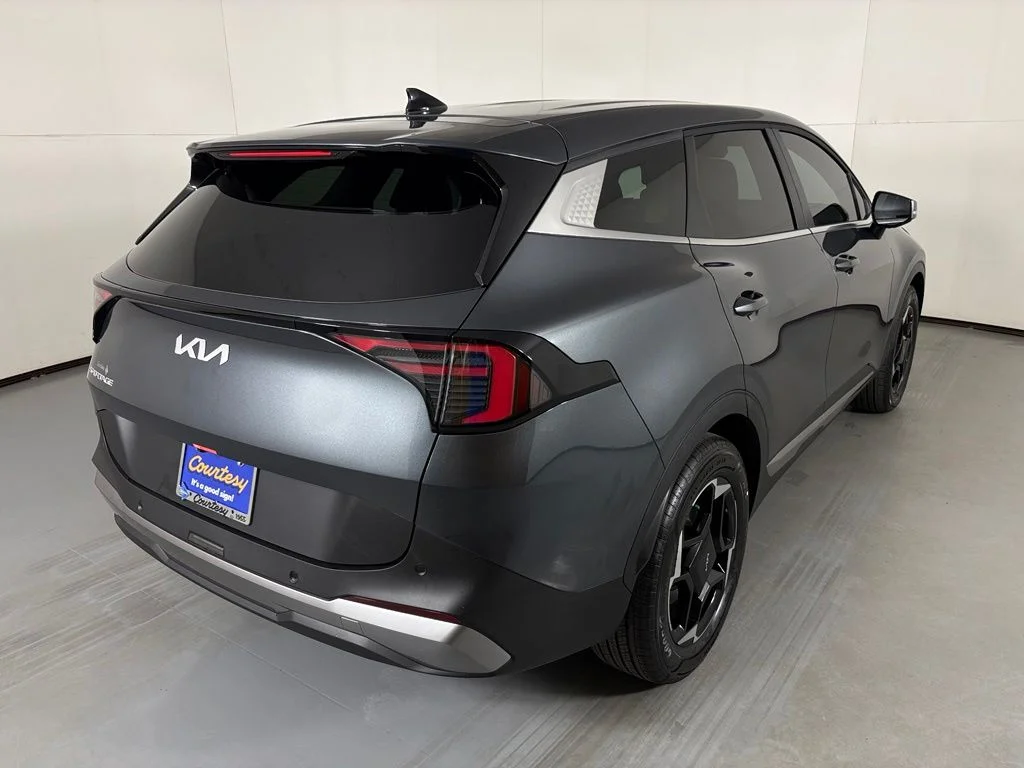 New 2026 Gravity Gray Kia EX image 8