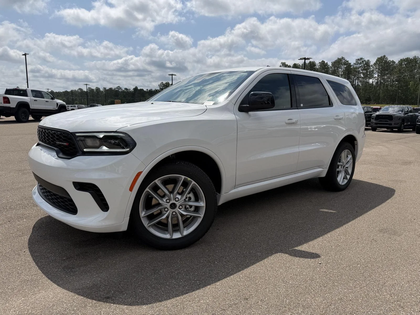 New 2026 White Knuckle Clear-Coat Exterior Paint Dodge GT image 1