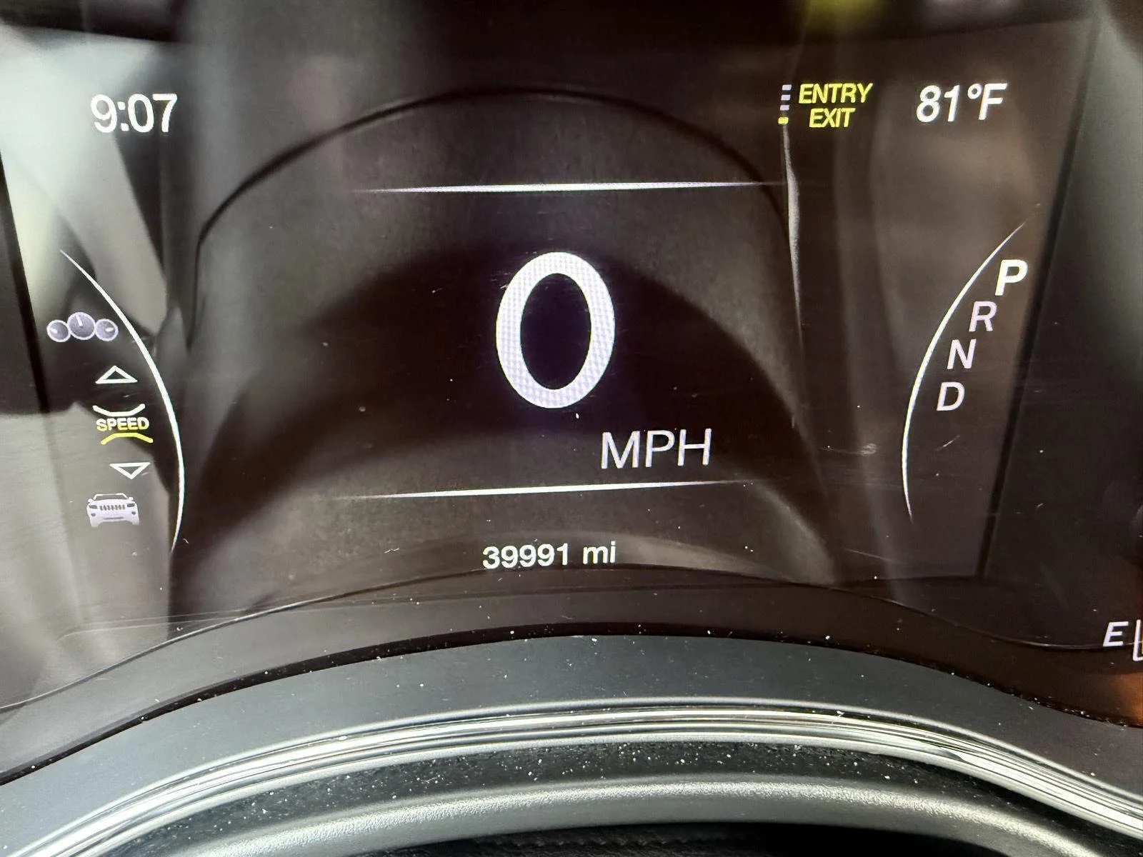 Used 2020 Diamond Black Crystal Pearlcoat Jeep Overland image 14
